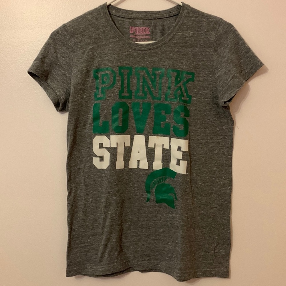 Victoria’s Secret Collegiate Pink Loves State MSU Sparty Short Sleeve T-shirt.